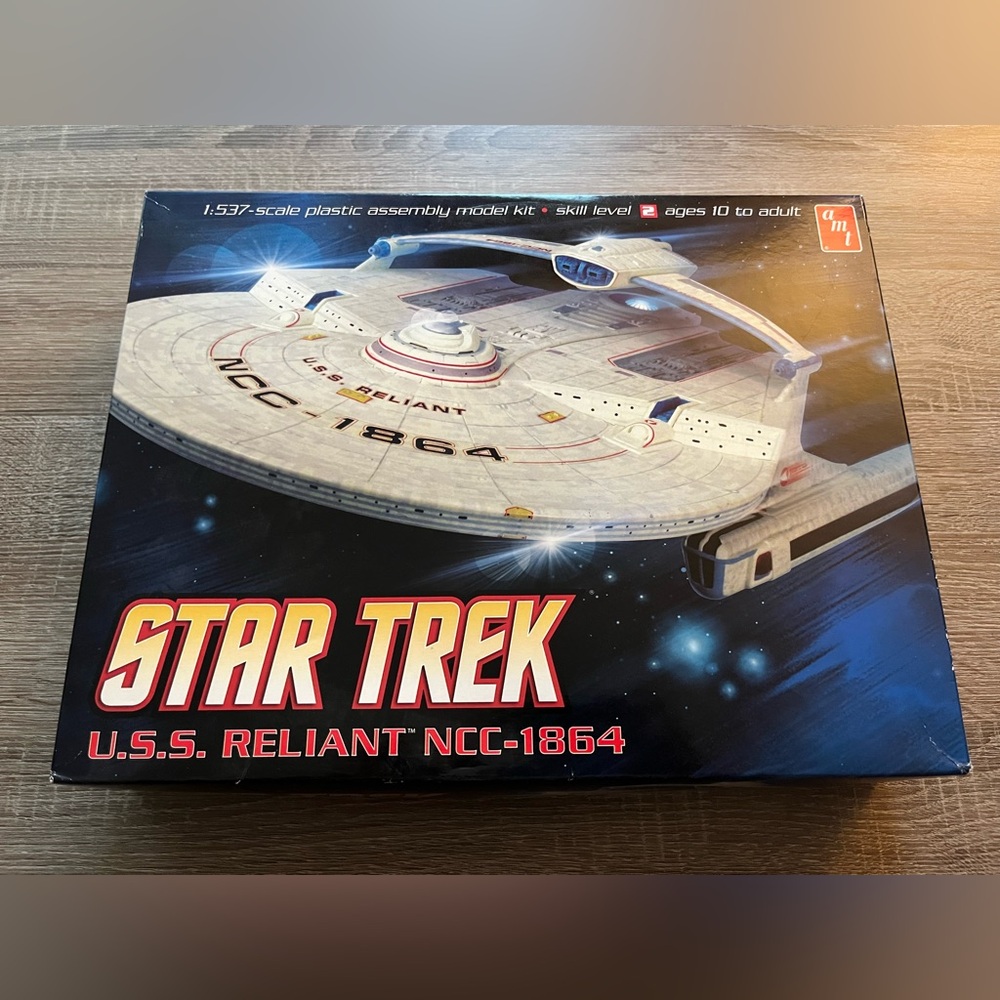 Star Trek U.S.S. Reliant NCC-1864 Model Kit - Plastic